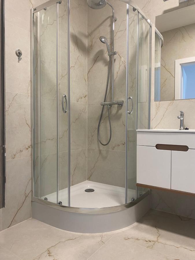 Praga Apartament Lägenhet Warszawa Exteriör bild
